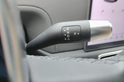 Li Auto L6