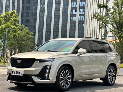 Cadillac XT6