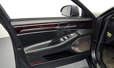 Genesis EQ900
