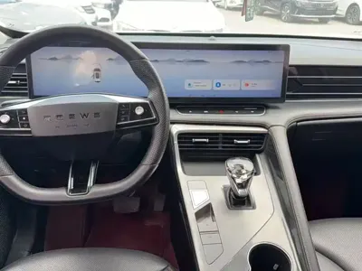 Roewe RX5
