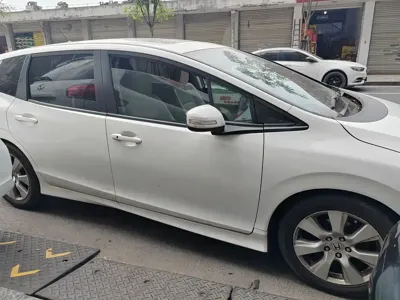 Honda Jade