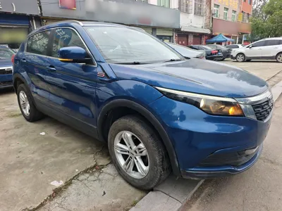 Qoros 5