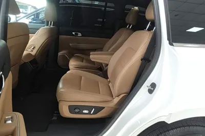 Li Auto ONE