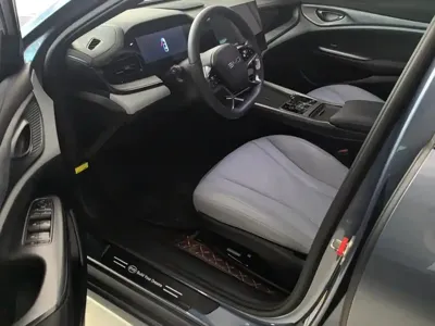 BYD Seal