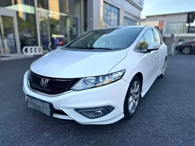 Honda Jade