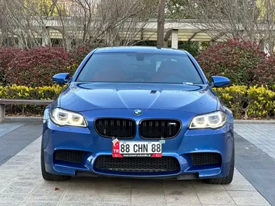BMW M5