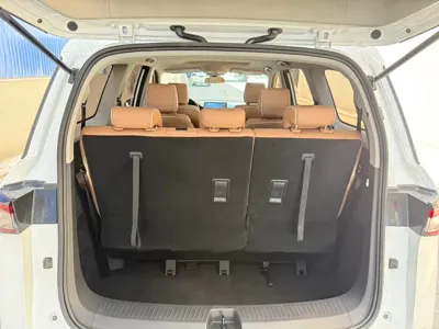 Wuling Jiachen