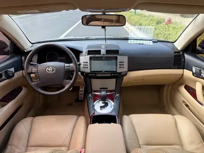 Toyota Reiz