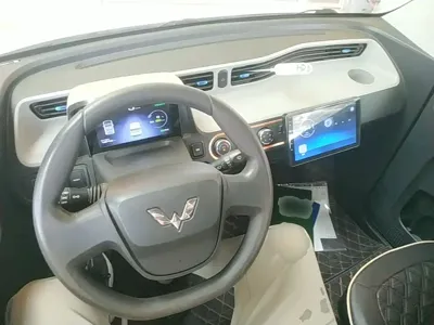 Wuling MINIEV