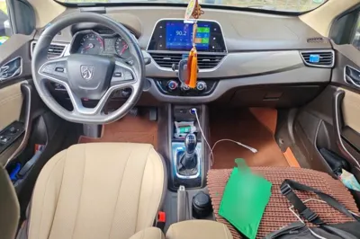 Baojun 310W