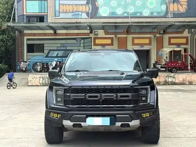 Ford F-150 Raptor