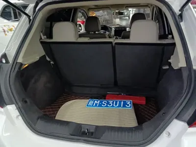 Venucia R50
