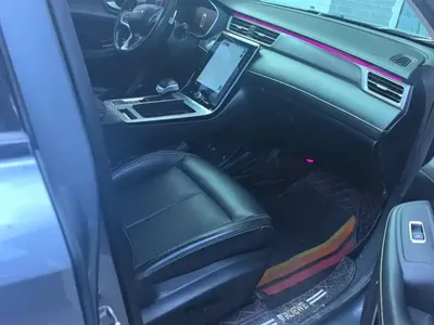 Roewe RX5 New Energy