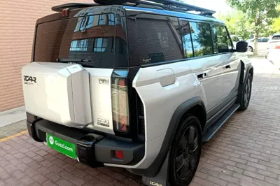 iCAR 03T