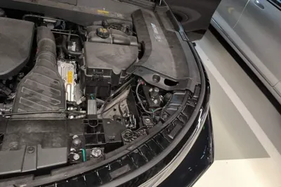 Li Auto L8