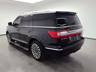 Lincoln Navigator
