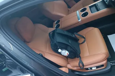 Li Auto L8