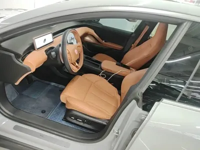 Nio ET5