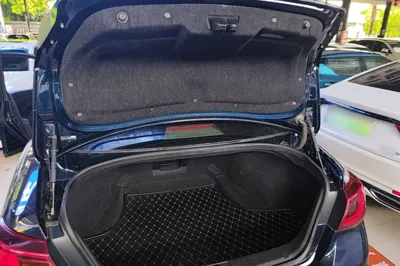 Infiniti Q70
