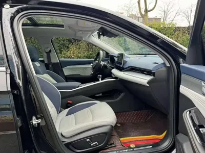 Geely Xingrui