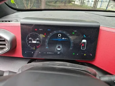 Geely ICON