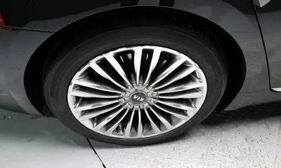 Kia K9
