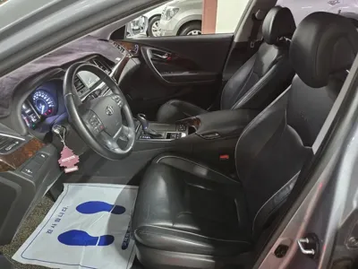 Hyundai Aslan
