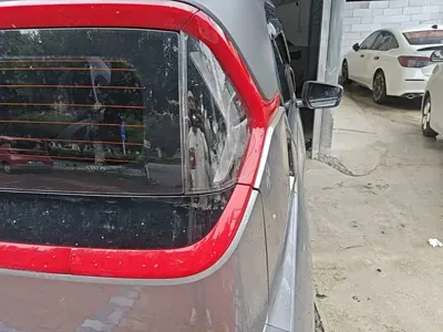 Baojun E200