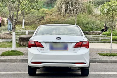 BYD F3