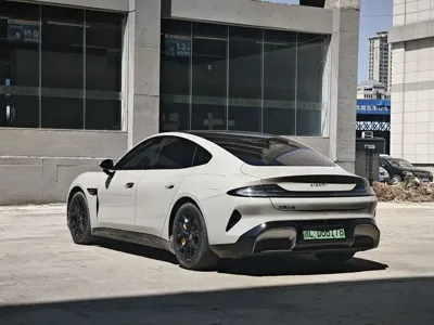 Xiaomi SU7
