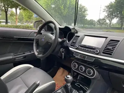 Mitsubishi Lancer EX