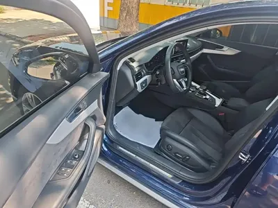 Audi A4 (Import)
