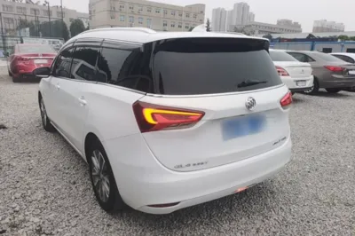 Buick GL6