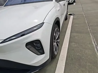 Nio EC7