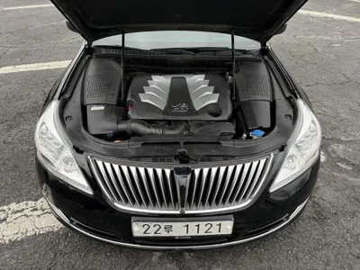 Hyundai Equus