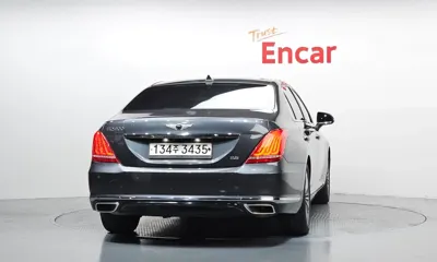 Genesis EQ900
