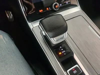 Roewe RX5