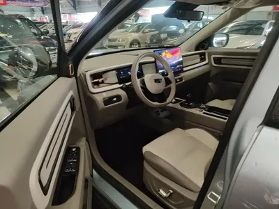 Geely ICON