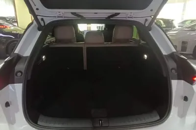 Li Auto Li Auto i6