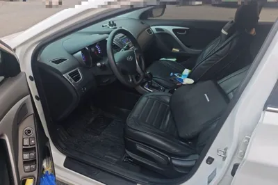 Hyundai Elantra (5th Generation