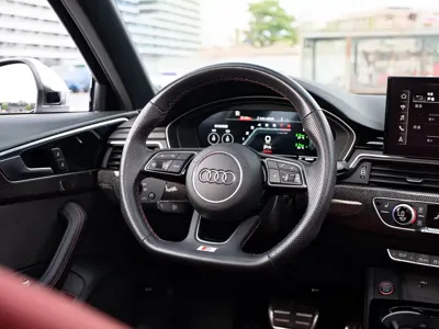 Audi S4