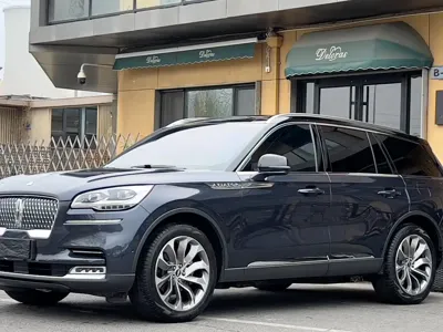 Lincoln Aviator