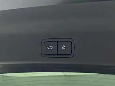 Li Auto Li L8