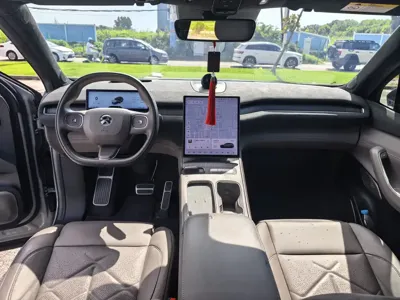 Nio ES7