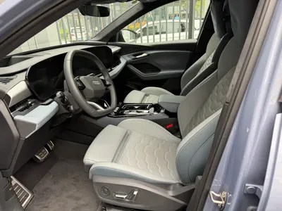 Audi 奥迪Q6L e-tron