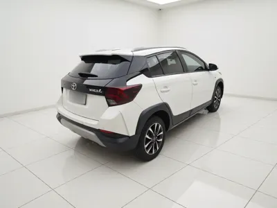 Toyota YARiS L Zhi Xuan