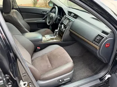 Toyota Reiz