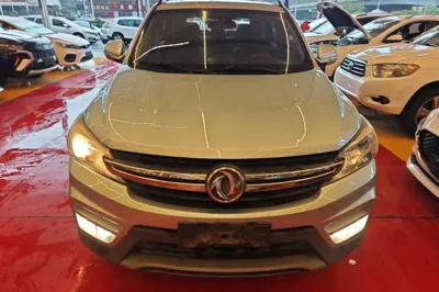 Dongfeng Fengon S560