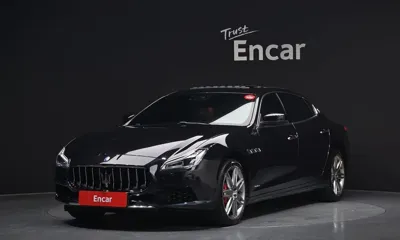 Maserati Quattroporte