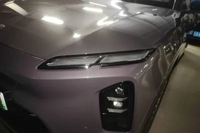 Nio EC6